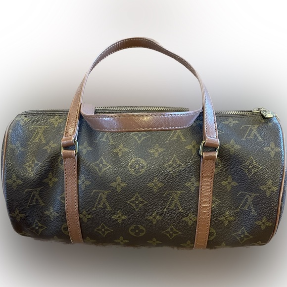 Authentic Louis Vuitton Papillon 30 and mini pouch. - Picture 3 of 14